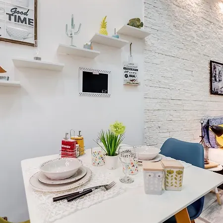 Апартаменты Pyramid Vintage Flat